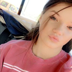 Meet your Posher, Alanna